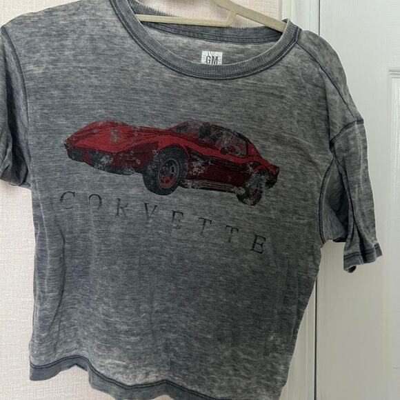 Grey and red general motors Corvette Logo Crop Top - Picture 3 of 5